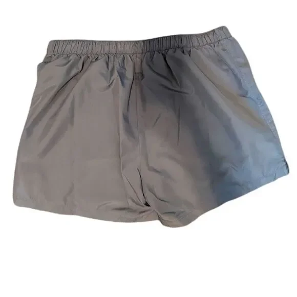 New Balance Grey Athletic Shorts Size Medium - Picture 2 of 3